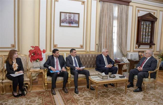د. الخشت: تعزيز سبل التعاون البحثي والأكاديمي بين جامعة القاهرة والجامعات العراقية وتوفير كل التيسيرات للطلاب