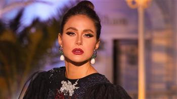 ديما قندلفت ترد على تعليق أنغام أثناء استلام جائزتها في حفل Joy Awards