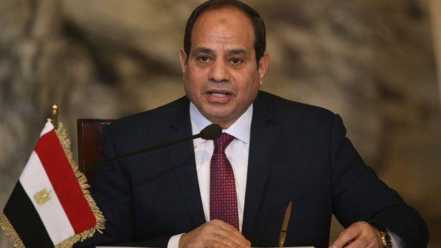 السيسي يصدق على قانون بمنح التزام بناء وتطوير البنية الفوقية وإدارة وتشغيل محطة حاويات بميناء الدخيلة