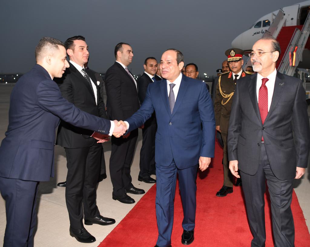 السيسى يتبادل الترحيب مع رئيس وزراء الهند: سعيد وفخور بزيارة الدولة الشقيقة