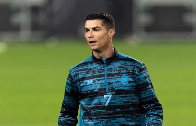كريستيانو رونالدو يرصد 4500 يورو راتب شهري لإيجاد طباخ
