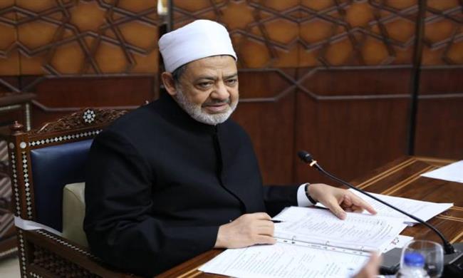 شيخ الأزهر يهنئ الرئيس السيسى ووزارة الداخلية بذكرى عيد الشرطة