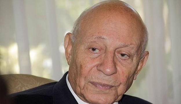 محمد فايق ينعي سامي شرف سكرتير الرئيس الأسبق جمال عبد الناصر للمعلومات