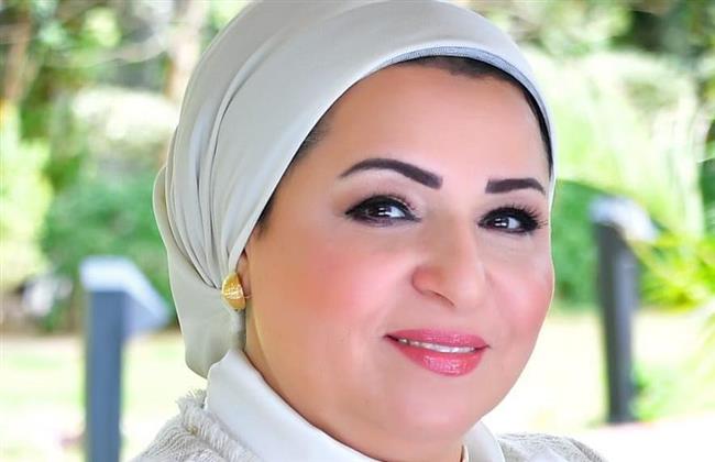 انتصار السيسي: أحيي رجال الشرطة وأمهات الشهداء 
