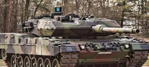 خبير استراتيجي: الدفع بعدد قليل من دبابات ليوبارد سيسفر عن خسائر فادحة للقوات الأوكرانية