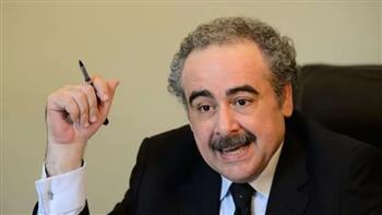   رئيس اتحاد كتاب مصر الأمين العام لاتحاد الكتاب العرب يهنئ وزير الداخلية بعيد الشرطة 