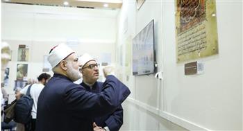   وكيل الأزهر وأمين «البحوث الإسلامية» يتفقدان جناح الأزهر بمعرض القاهرة للكتاب