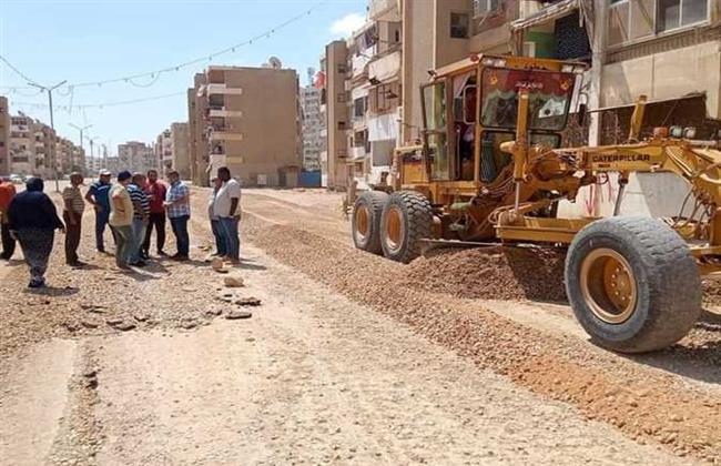 محافظ الجيزة يوجه بالمتابعة الدورية لمشروعات رصف وتطوير الشوارع