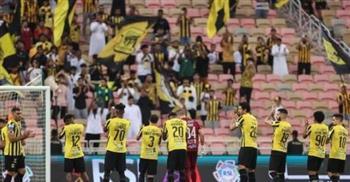 سر القميص رقم 37 في مباراة الاتحاد والنصر