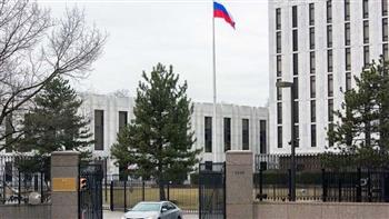 السفارة الروسية لدى أمريكا: لا تزال السوق الروسية جاذبة للمستثمرين الأجانب رغم العقوبات