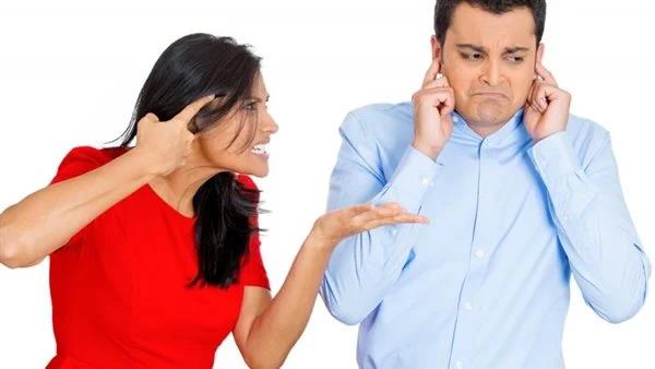 سليطة اللسان والكذابة الأبرز.. خبير أسري يحذر من الارتباط بـ 6 أصناف من النساء