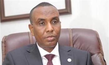   الصومال والإمارات يبحثان سبل تعزيز التعاون الثنائي