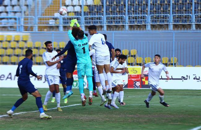 سموحة يفوز على إنبي بهدفين نظيفين في الدوري الممتاز