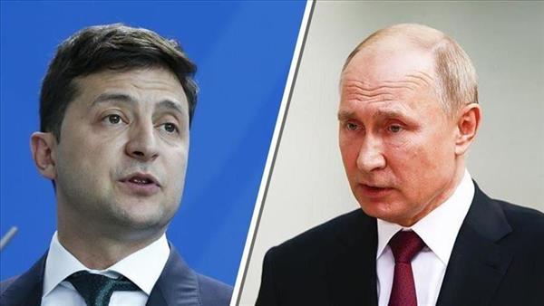 كاتب بريطاني: بوتين وزيلينسكي يسعيان إلى كسر حالة الجمود على جميع الجبهات في أوكرانيا