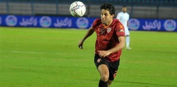 لاعب سيراميكا كليوباترا محمد إبراهيم يحصد جائزة أفضل لاعب بمباراة غزل المحلة في الدوري