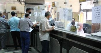 الشهر العقارى يواصل استقبال الراغبين فى تسجيل الأراضى والعقارات بالمدن الجديدة