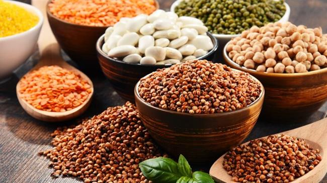 بعد الإفراجات الجمركية.. شعبة الحاصلات الزراعية ترصد تراجعًا بنسبة 15٪