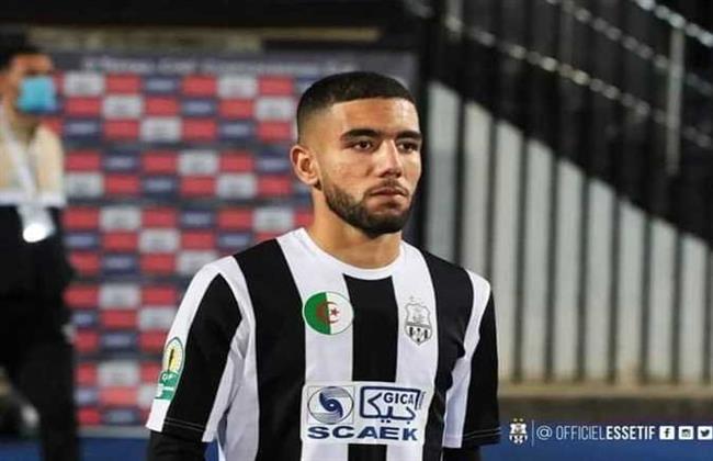 وفاق سطيف يكشف كواليس مثيرة في تعاقد الأهلي مع أحمد قندوسي