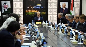 «الوزراء الفلسطيني» يطالب بموقف واضح وصريح وحازم من العالم بإجبار حكومة الاحتلال على وقف جرائمها