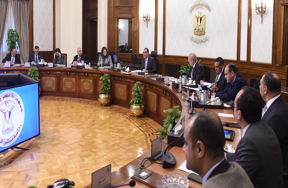 رئيس الوزراء يترأس اجتماع المجلس الأعلى للتخطيط والتنمية العمرانية