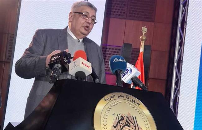 عوض تاج الدين: الدولة تبذل جهوداً مضنية للحفاظ على الأطفال باعتبارهم مستقبل مصر