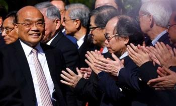   رئيس وزراء جديد لتايوان يؤدى اليمين بعد تعديل وزاري