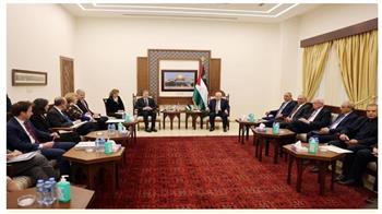   الرئيس الفلسطيني: نحمل الحكومة الإسرائيلية مسؤولية ما يحدث اليوم من ممارسات تقوض حل الدولتين