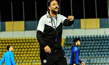 ميدو يتابع لاعبي شباب الإسماعيلي استعدادا للحرس