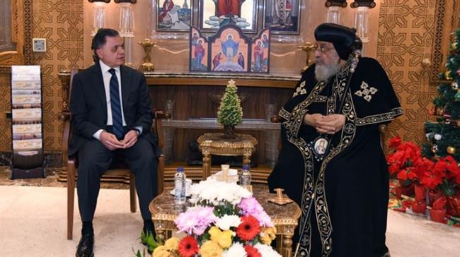 البابا تواضروس يستقبل وزير الداخلية للتهنئة بعيد الميلاد المجيد