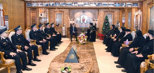 وزير الداخلية للبابا تواضروس: الكنيسة المصرية لها دور وطني مشرف في نشر التسامح والمحبة 