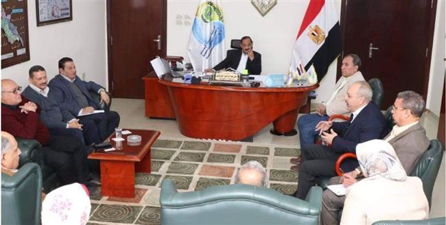 مياه أسيوط تعقد اجتماعاً مع ممثلى ترسانة الإسكندرية