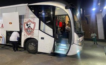 حافلة الزمالك تصل ستاد القاهرة استعدادا لمواجهة الداخلية