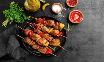 طريقة عمل دجاج شيش طاووق بالزبادي للرجيم