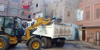 محافظ أسيوط: رفع وإزالة المخلفات والقمامة خلال حملات للنظافة بمراكز البداري وأبوتيج