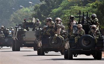   مفوض أممي يدعو السلطات في بوركينا فاسو إلى تسريع التحقيقات بعد العثور على 28 قتيلا شمال البلاد