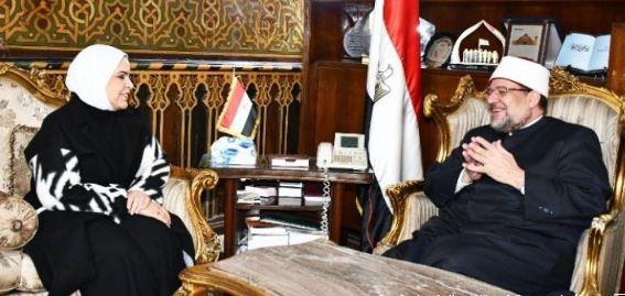 وزير الأوقاف ومدير المكتب الكويتى للمشروعات الخيرية يبحثان التعاون المشترك