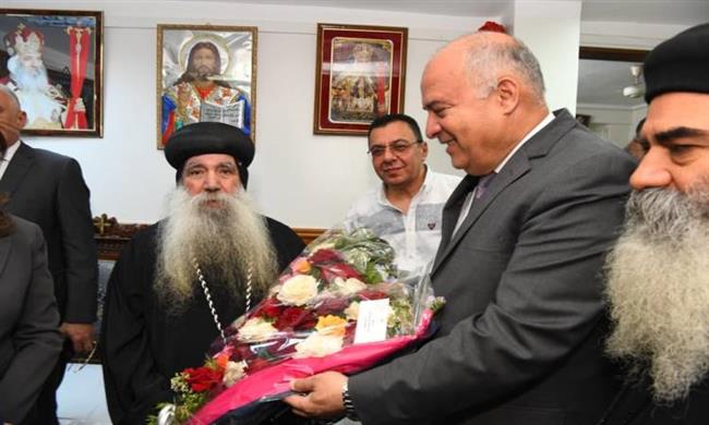 محافظو كفر الشيخ وقنا والدقهلية يهنئون الأقباط.. ويؤكدون على وحدة النسيج