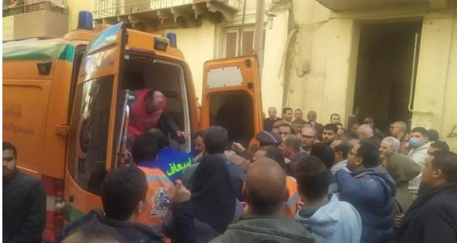 محافظ أسيوط: إنقاذ فتاة وانتشال 3 جثث من أسفل العقار المنهار بحي غرب 