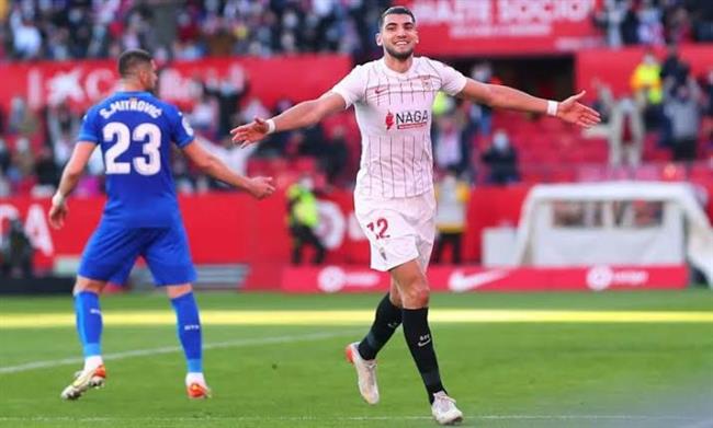 إشبيلية يفوز على خيتافي 2-1 في الليجا الإسبانية