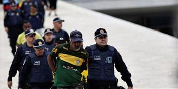   الأمن البرازيلي يستعيد السيطرة على القصر الرئاسي