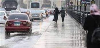 الجيزة تواصل جهود رفع آثار الأمطار وتمهيد الطرق لتحسين حركة سير المواطنين