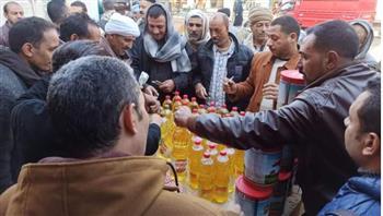 محافظ أسيوط: تكثيف الجهود لفتح منافذ متنقلة وثابتة لبيع المواد الغذائية بأسعار مخفضة 
