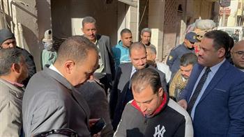 النيابة الإدارية بأسيوط تعاين العقار المنهار بحى غرب أسيوط  
