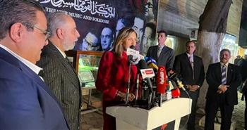   وزيرة الثقافة تفتتح متحف رموز ورواد الفن المصري وتوجه بالتوسع الفوري لضم المزيد من المقتنيات