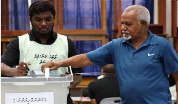 محمد مويزو يفوز بالانتخابات الرئاسية في جزر المالديف