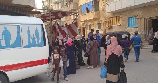 محافظ الإسكندرية: استمرار تكثيف القوافل الطبية المجانية