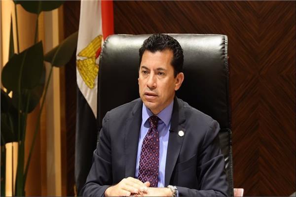وزير الرياضة يشيد بأداء منتخب الكرة الطائرة أمام اليابان في تصفيات الأولمبياد