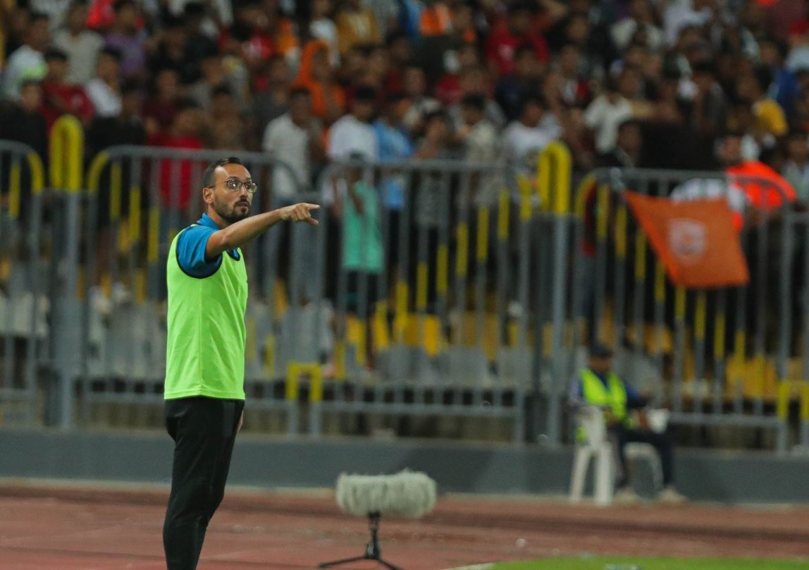 الدوري المصري.. فاركو ينهي تعاقده بالتراضي مع مديره الفني برونو روماو