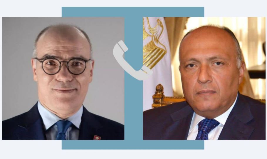 شكري يتلقى اتصالين هاتفيين من وزيري خارجية اليونان وتونس لإحتواء التصعيد في غزة