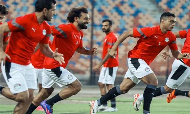 المنتخب الوطني يخوض ثاني تدريباته بـ الإمارات إستعدادا لمباراتي زامبيا والجزائر